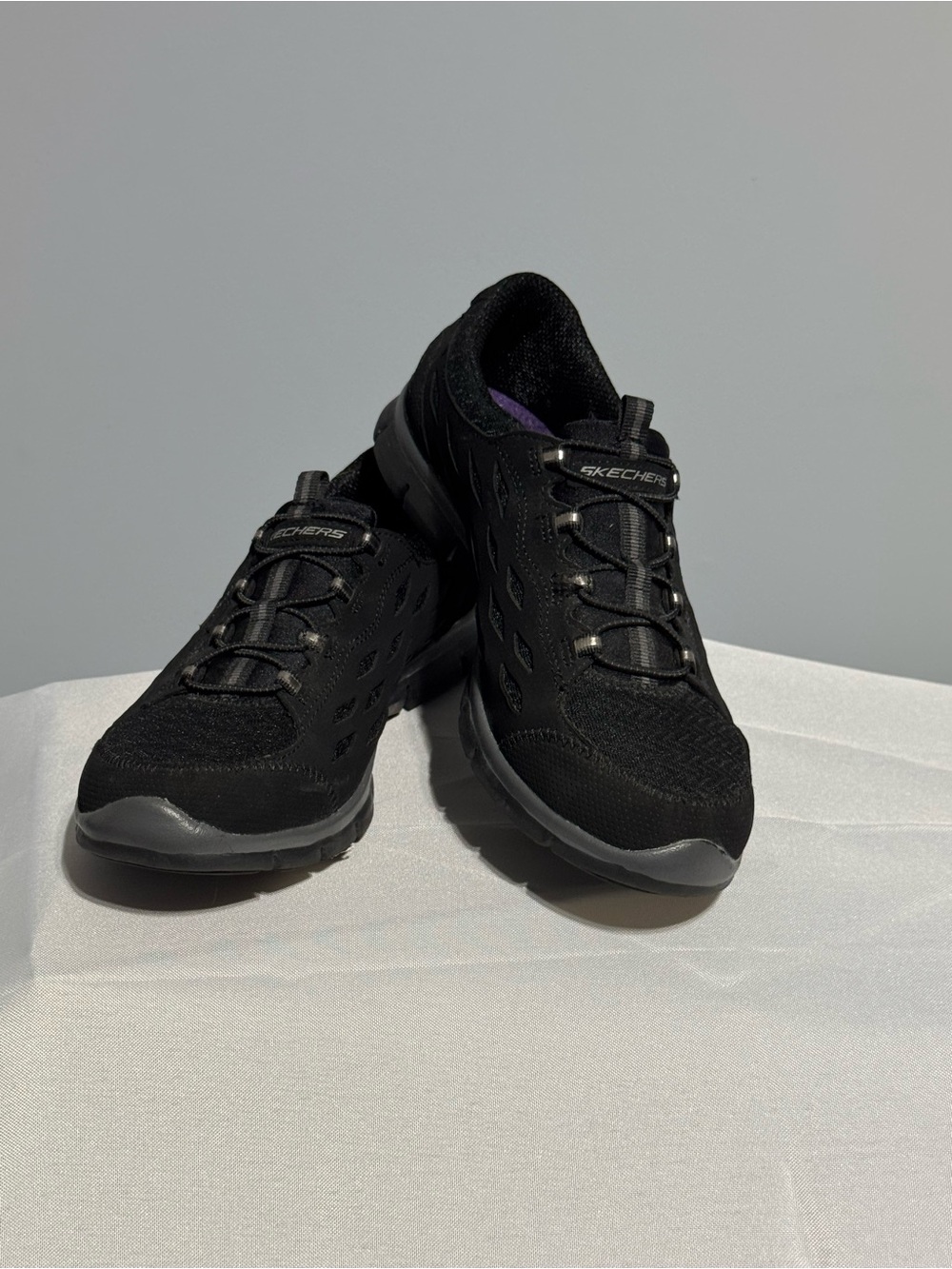 Skechers Air-cooled Memory Foam Women's Black Slip-On Athletic Sneakers Elastic